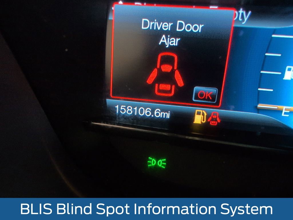 Used 2016 Ford Explorer XLT w/ Equipment Group 201A image 24