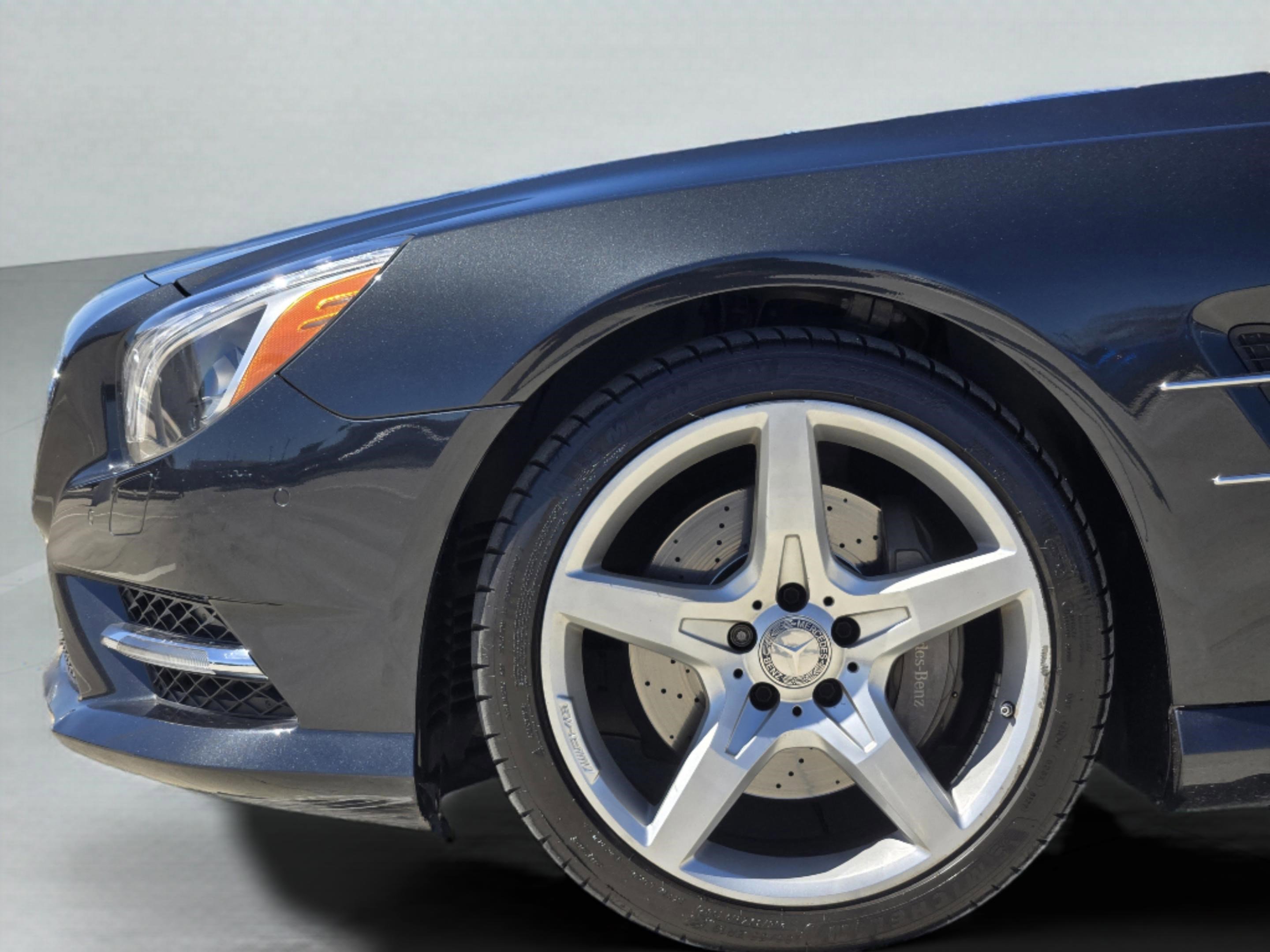 Used 2016 Mercedes-Benz SL 550 image 6
