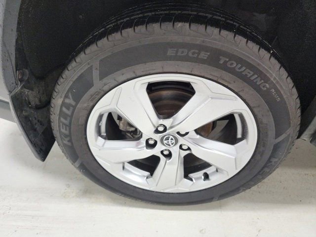 Used 2020 Toyota RAV4 Limited w/ All Weather Liner Package image 15