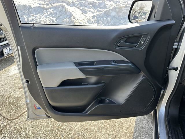 Used 2018 Chevrolet Colorado 2WD Extended Cab image 17