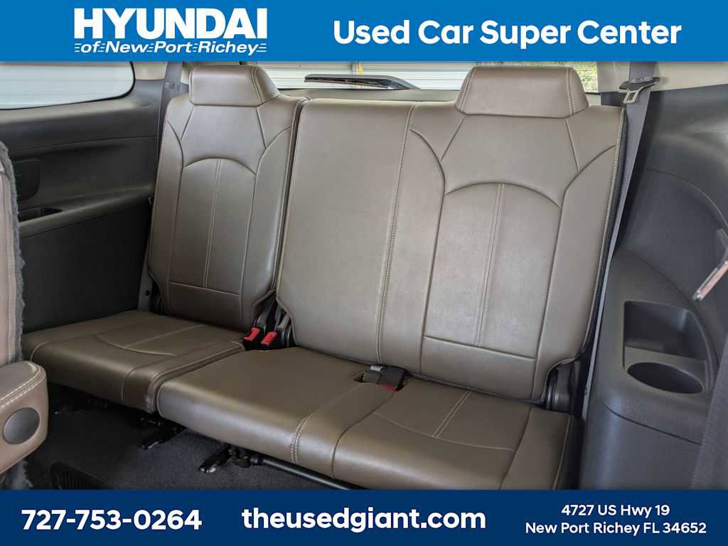 Used 2015 GMC Acadia SLT w/ Open Road Package image 16