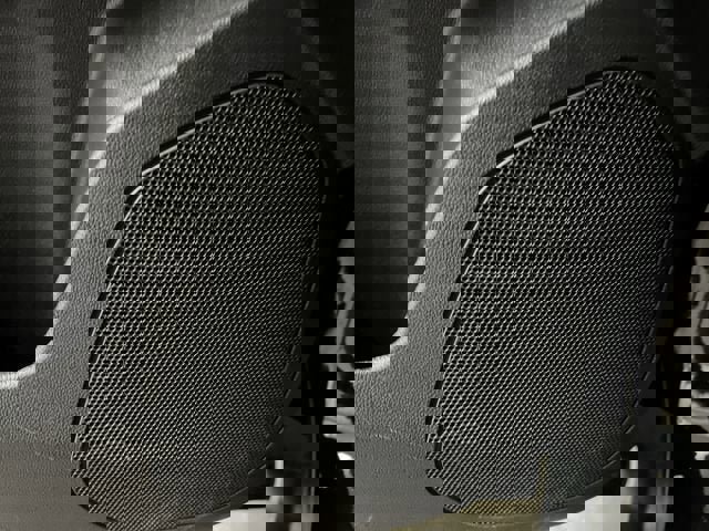 Certified 2025 Chevrolet Trax LT w/ LT Convenience Package image 23