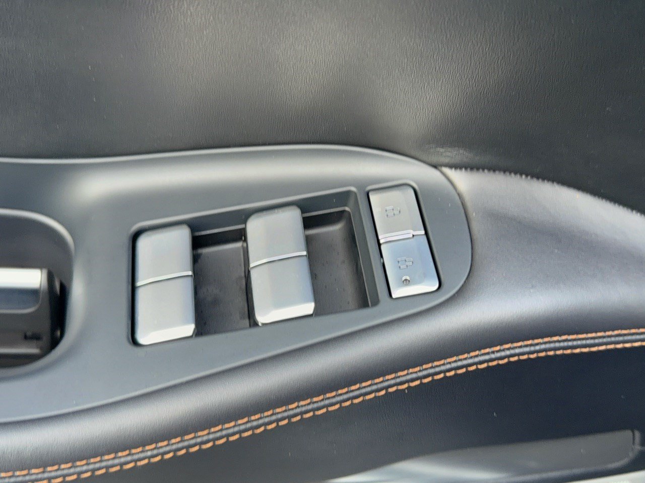 Used 2025 Lincoln Navigator Black Label AWD/4WD image 15
