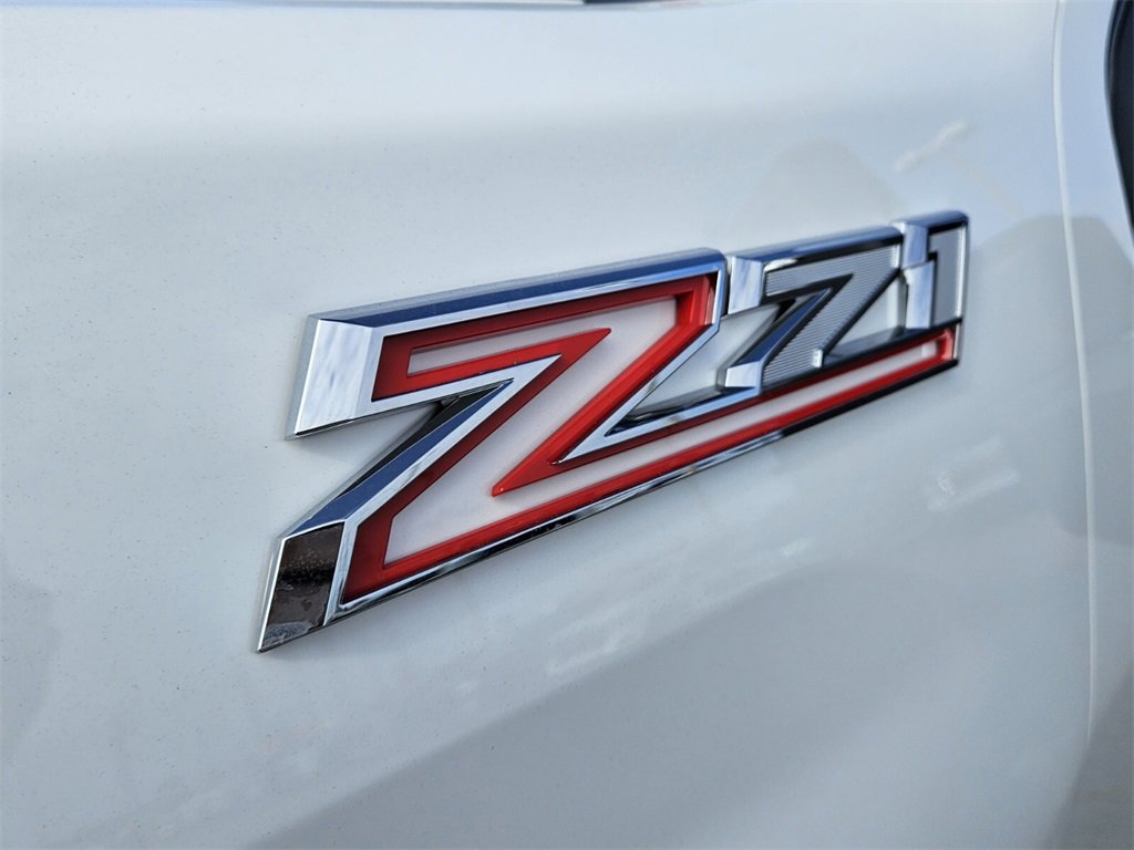 Used 2026 Chevrolet Silverado 2500 Custom w/ Custom Value Package image 20