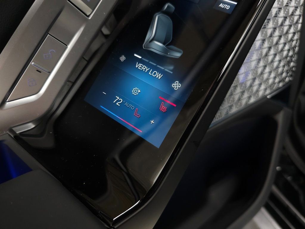 New 2026 BMW 760i xDrive w/ Executive Package image 39