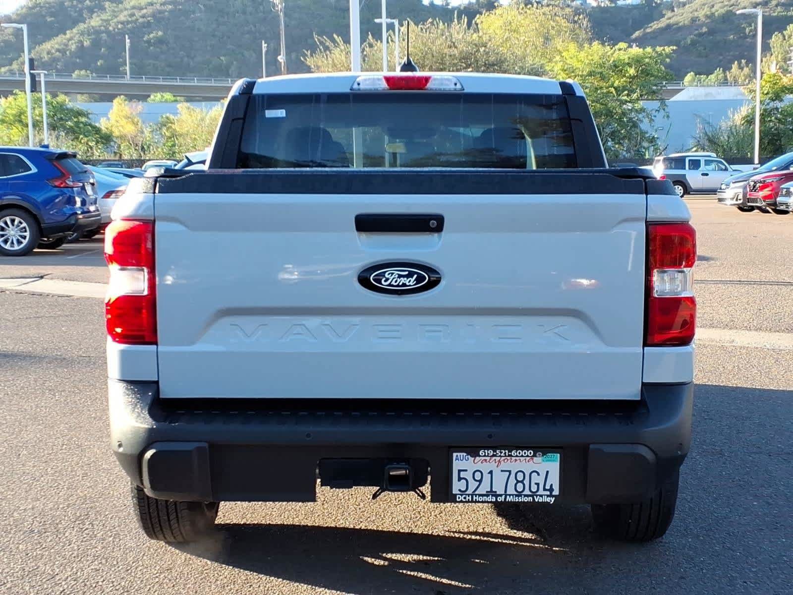 Used 2025 Ford Maverick XLT w/ Equipment Group 302A AWD/4WD image 5