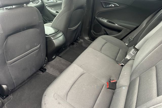 Used 2022 Chevrolet Malibu LS w/ Driver Confidence Package II image 13