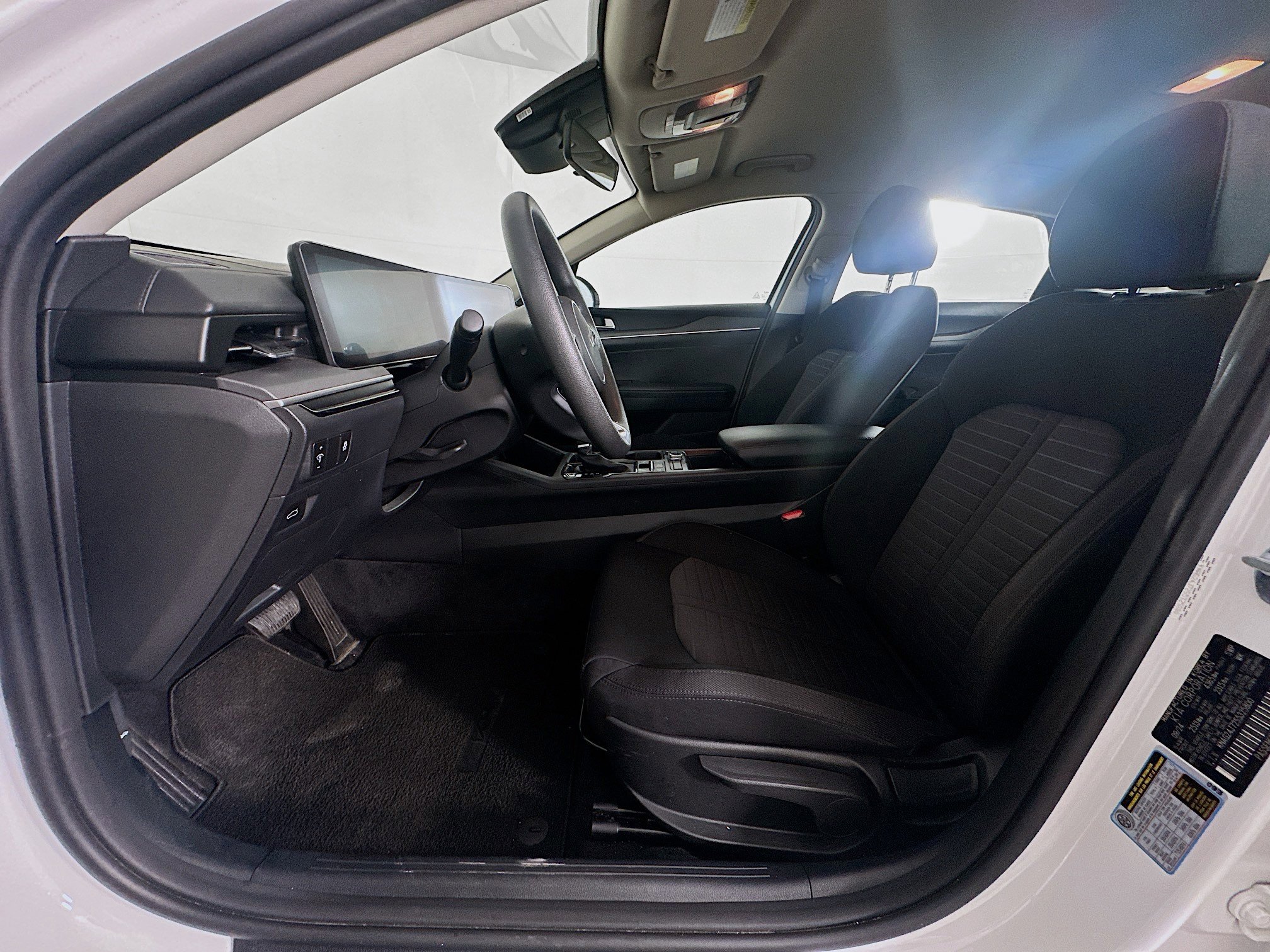 Used 2025 Kia K5 LXS image 13