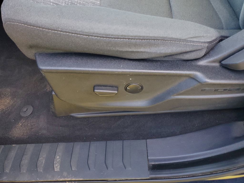 Used 2023 Ford F150 XLT AWD/4WD image 15