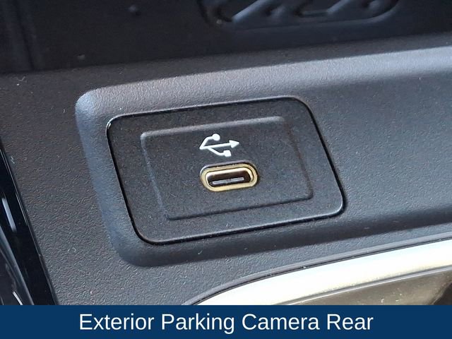 Used 2024 Mercedes-Benz GLB 250 4MATIC image 14