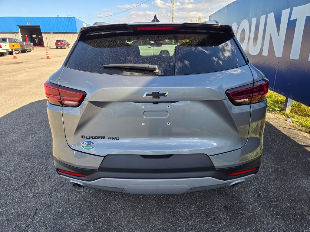 New 2025 Chevrolet Blazer LT w/ Convenience Package image 6