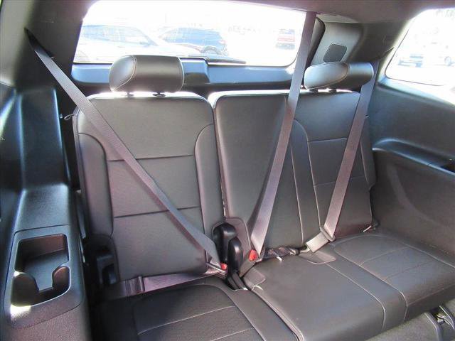 Certified 2023 Chevrolet Traverse High Country w/ LPO, 'HIT The Road' Package image 34