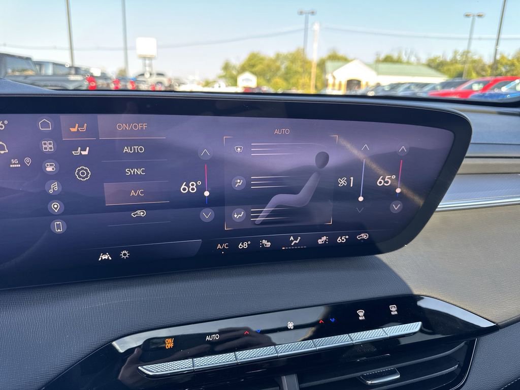 New 2026 Buick Enclave Sport Touring w/ Super Cruise Package image 19