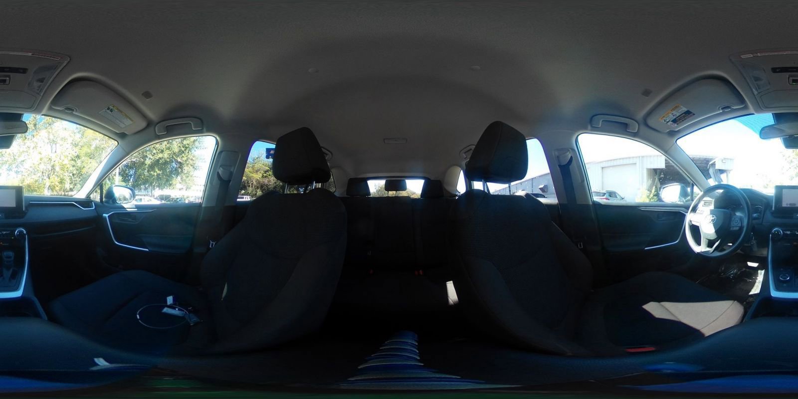 Used 2025 Toyota RAV4 LE image 40