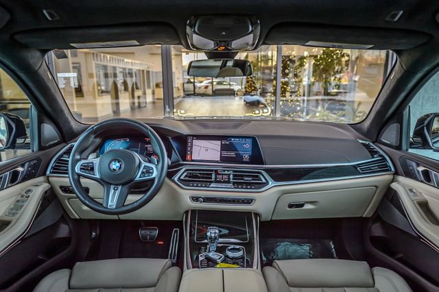 Used 2019 BMW X7 xDrive40i w/ Premium Package image 3