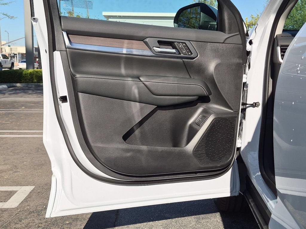 New 2026 GMC Terrain Denali AWD/4WD image 11