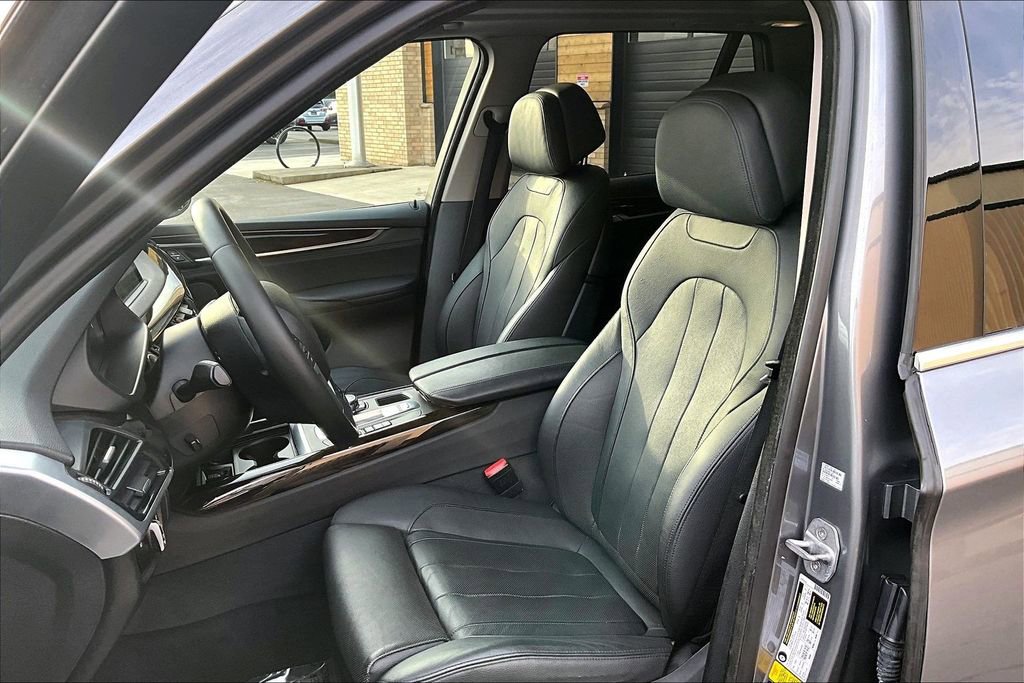 Used 2016 BMW X5 xDrive35i image 9