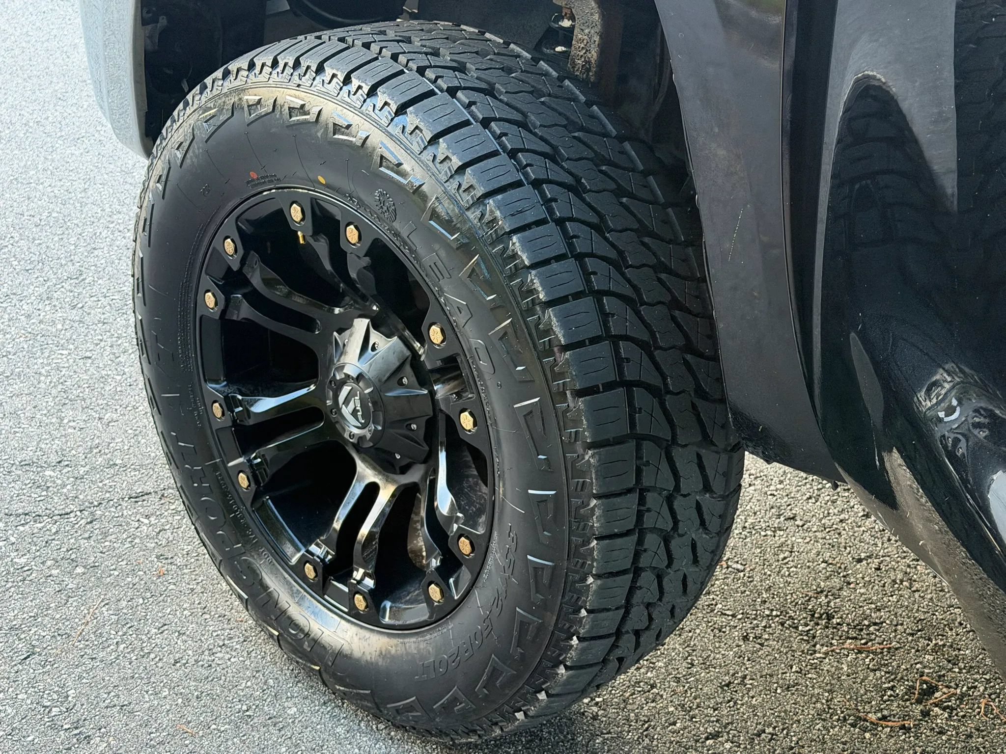 Used 2016 Toyota Tundra 1794 Edition AWD/4WD image 23