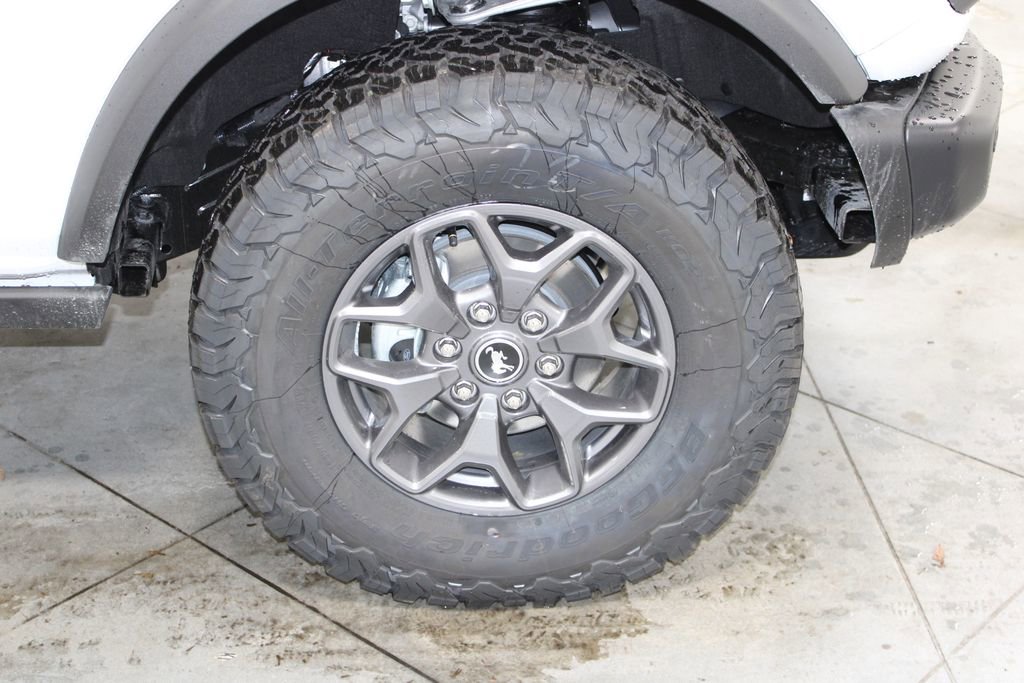 New 2025 Ford Bronco Badlands image 12