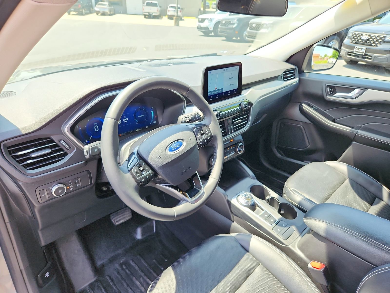 Used 2021 Ford Escape SEL w/ Technology Package AWD/4WD image 11
