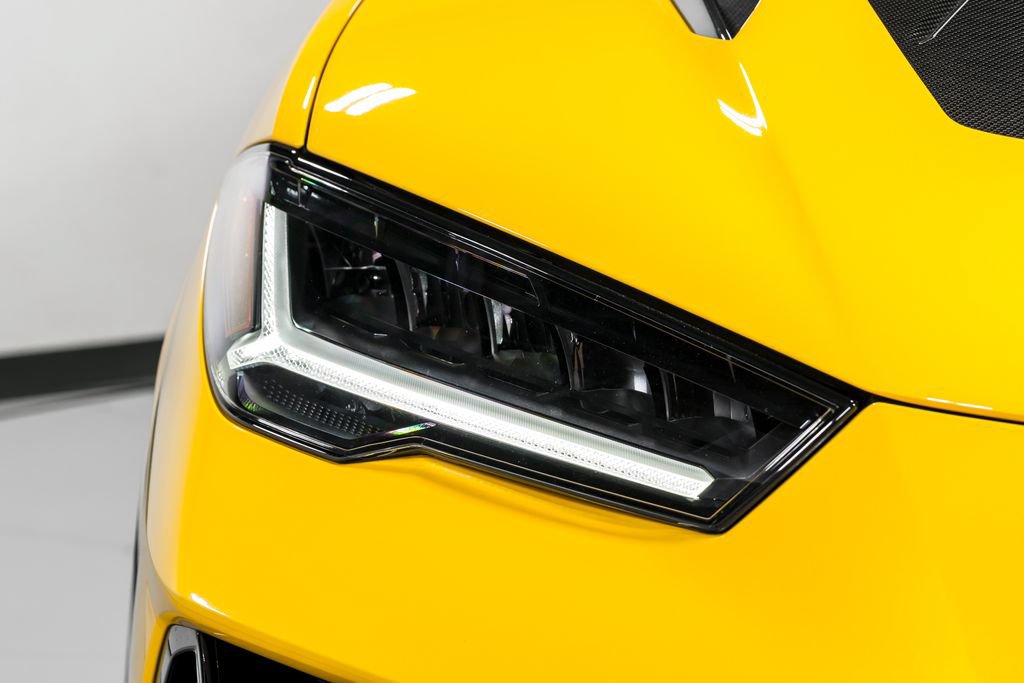 Used 2023 Lamborghini Urus Performante AWD/4WD image 49