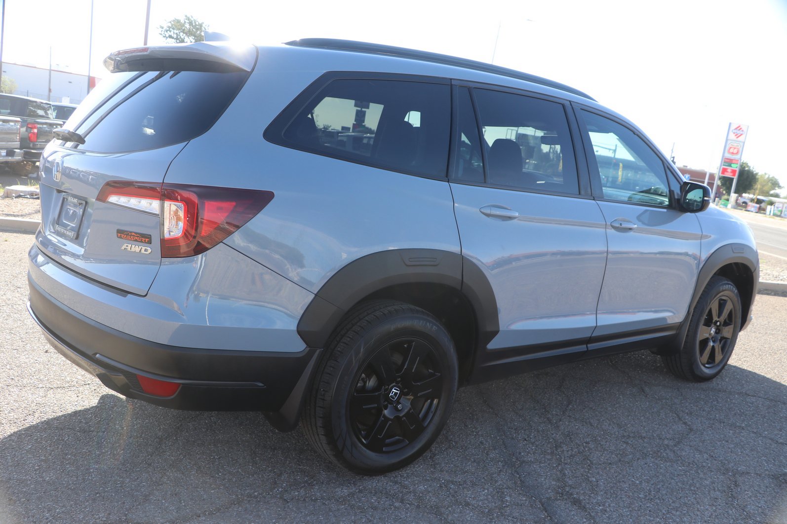 Used 2022 Honda Pilot TrailSport image 7