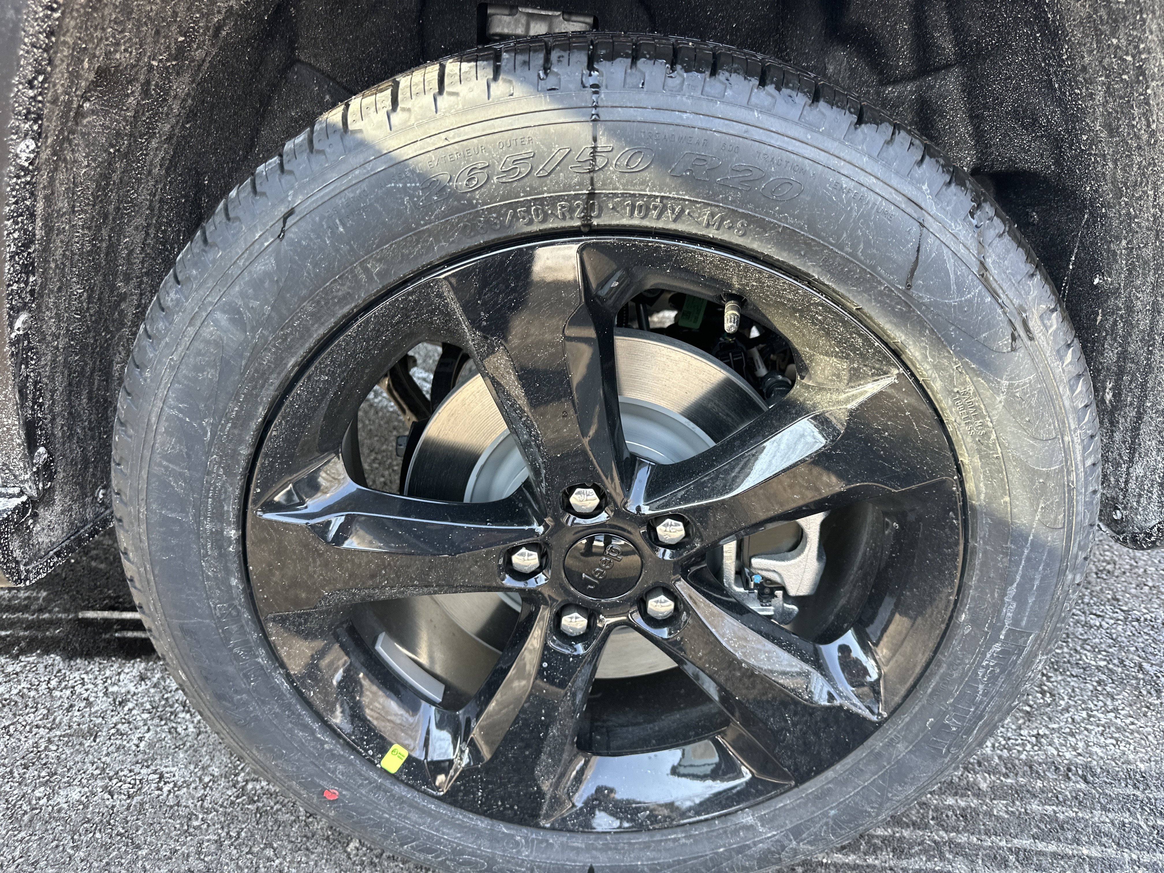 New 2026 Jeep Grand Cherokee L Limited w/ Limited Altitude Package image 36