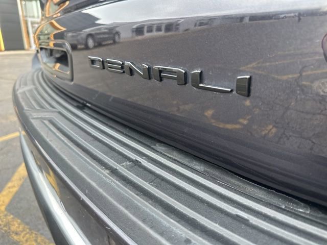 Used 2023 GMC Yukon Denali w/ LPO, Floor Liner Package image 13