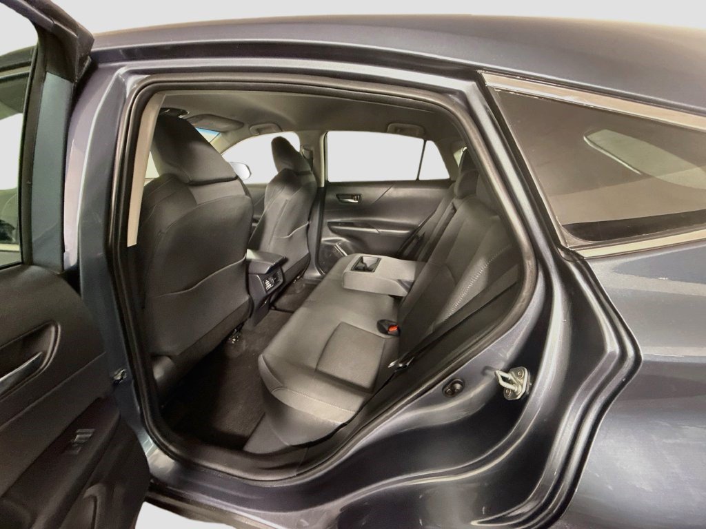 Used 2024 Toyota Venza LE AWD/4WD image 24