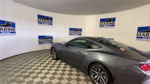 Used 2024 Ford Mustang GT Premium image 8