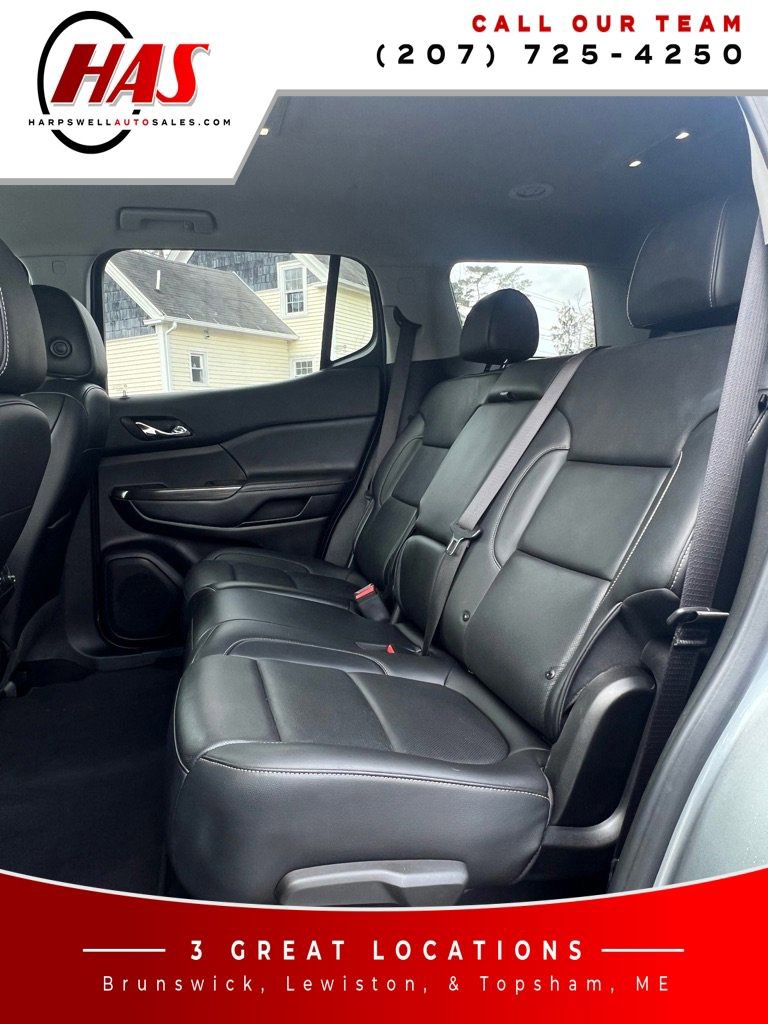 Used 2023 GMC Acadia SLT image 11