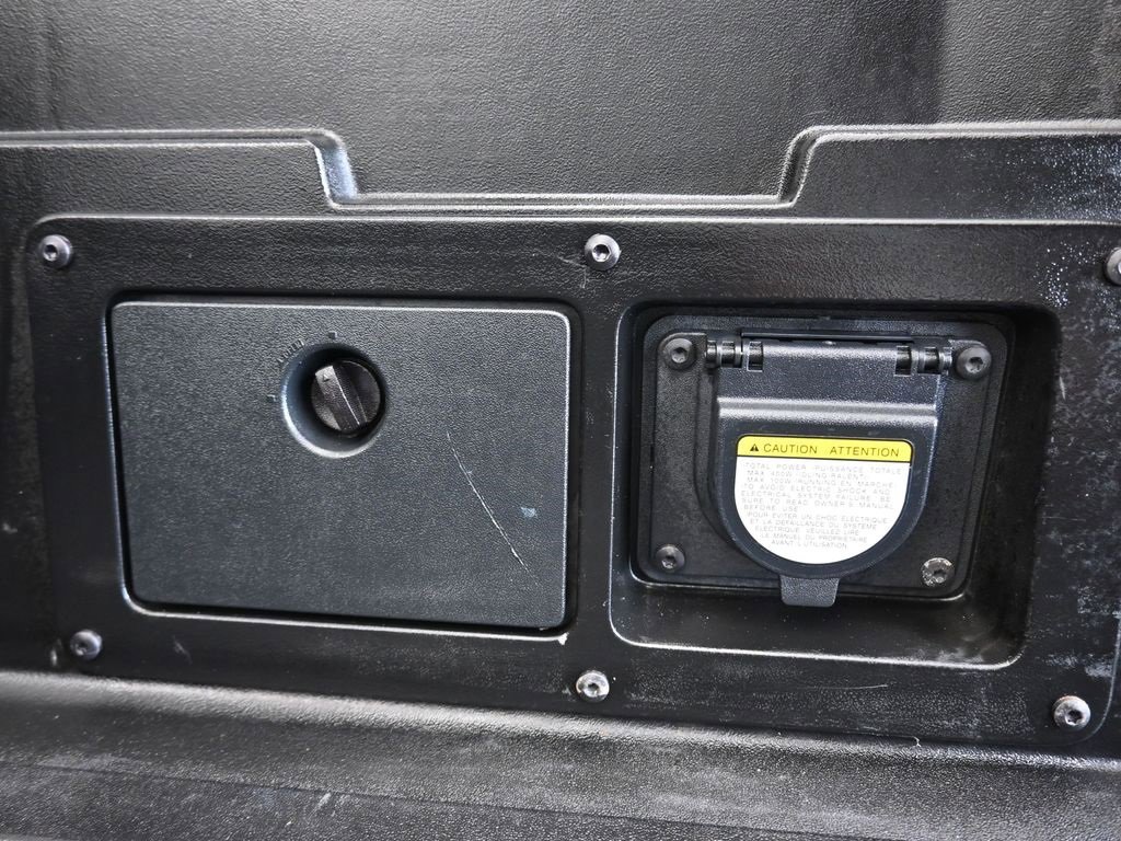 Used 2017 Toyota Tacoma TRD Off-Road image 49