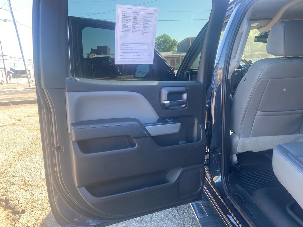 Used 2018 Chevrolet Silverado 1500 LTZ Z71 w/ Centennial Edition image 35