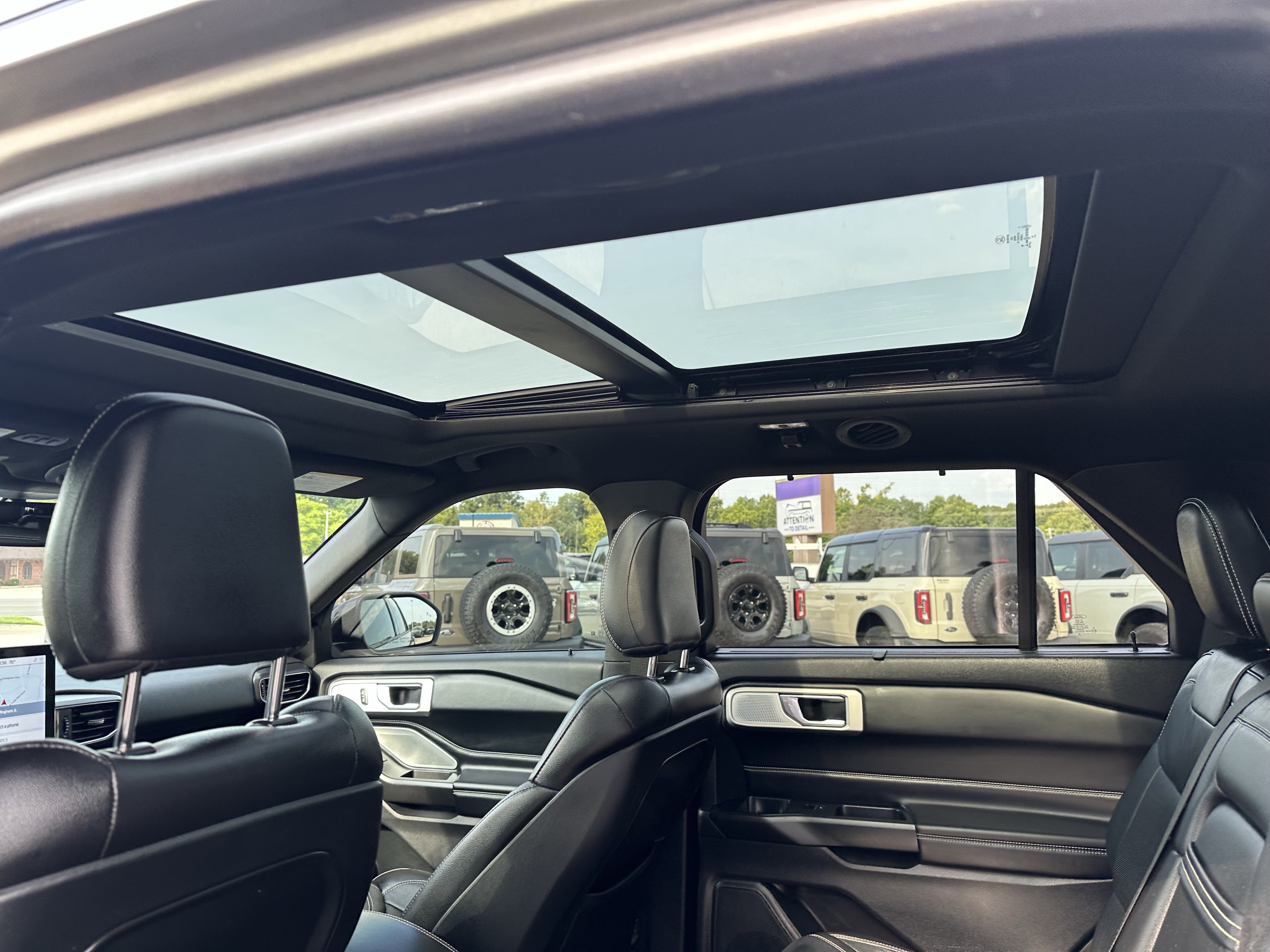Used 2020 Ford Explorer ST w/ ST Street Pack AWD/4WD image 8