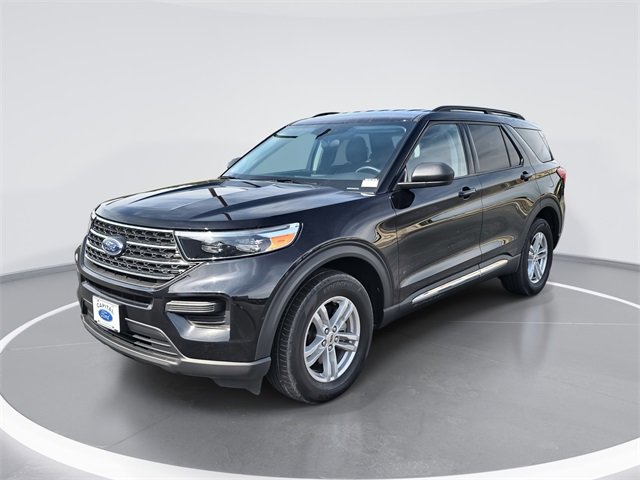 Used 2023 Ford Explorer XLT image 1