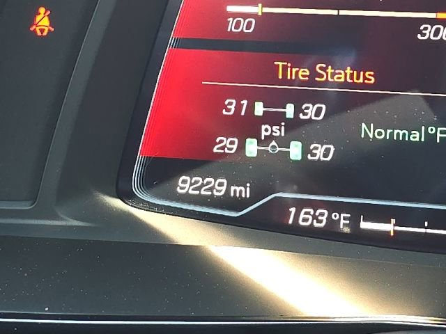 Used 2024 Chevrolet Corvette Stingray Preferred Cpe w/ Z51 Performance Package RWD image 19