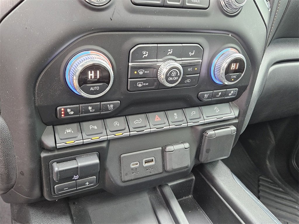 Used 2020 GMC Sierra 1500 AT4 w/ AT4 Premium Package image 20