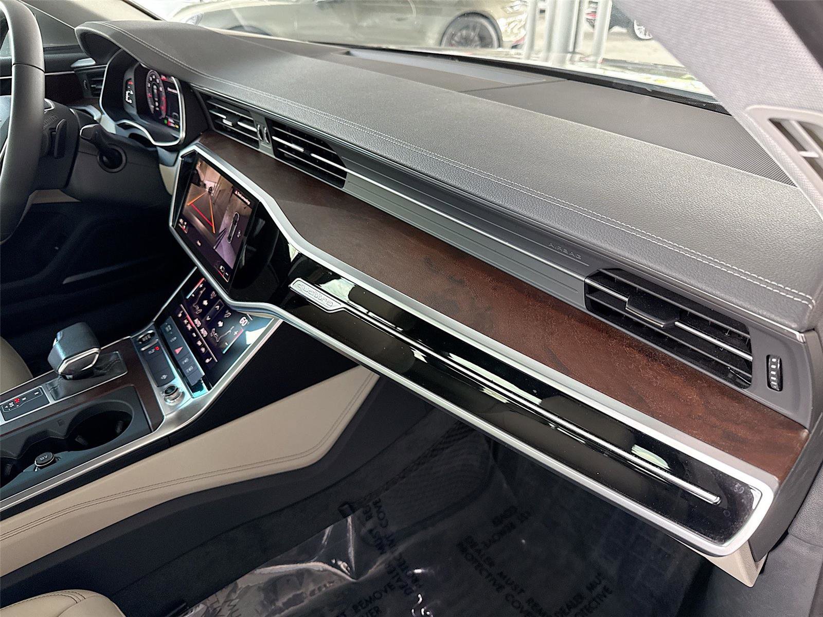 Used 2021 Audi A6 Premium Plus w/ Premium Plus Package image 30