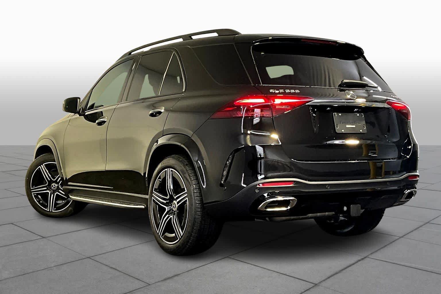 New 2026 Mercedes-Benz GLE 350 4MATIC image 3