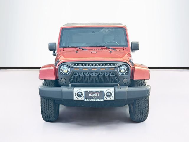 Used 2009 Jeep Wrangler Unlimited Sahara w/ Dual Top Group image 2