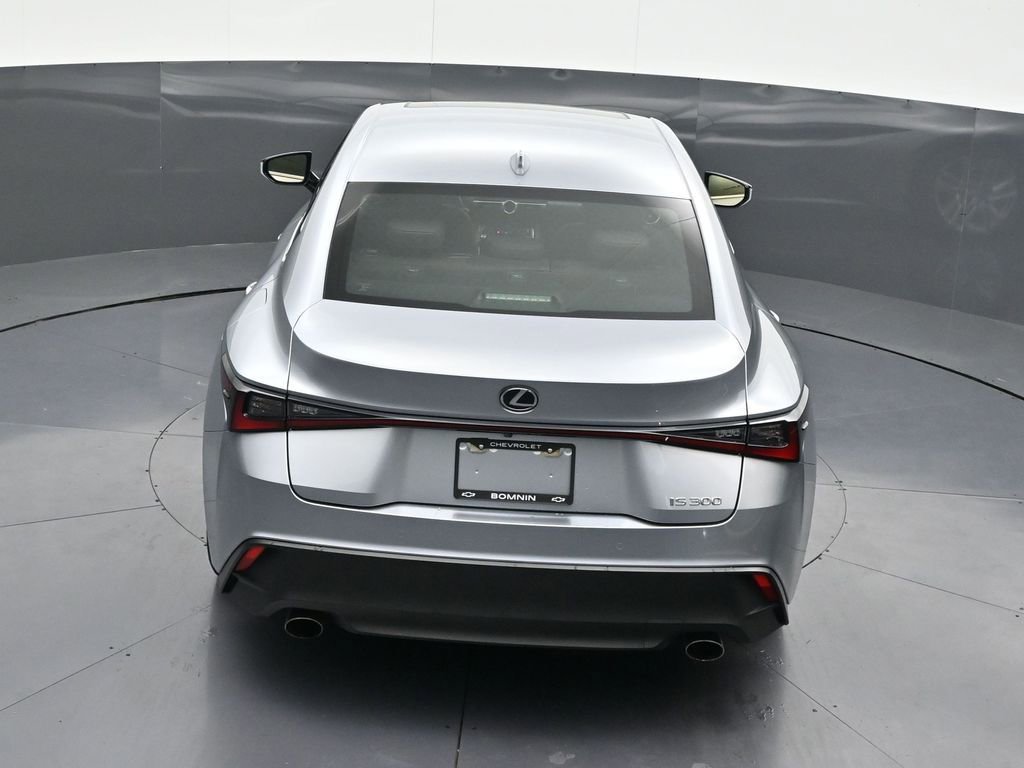 Used 2021 Lexus IS 300 w/ Comfort Package image 18