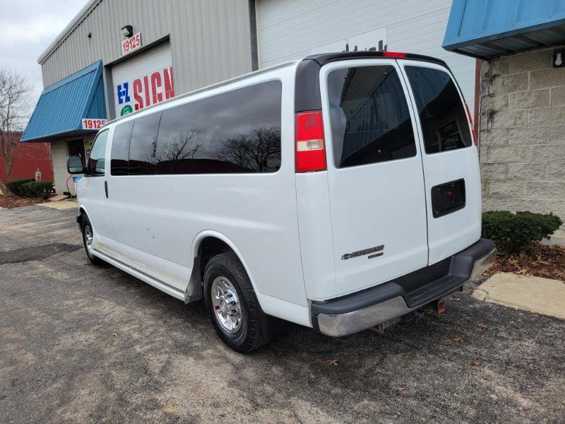 Used 2015 Chevrolet Express 3500 LS RWD image 4