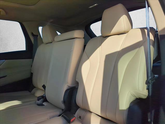 Used 2025 Acura MDX FWD image 21