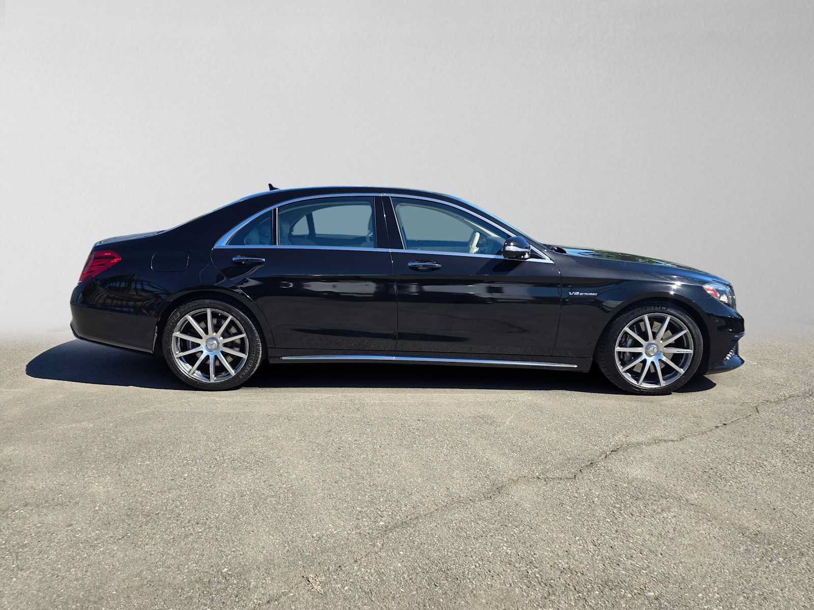 Used 2014 Mercedes-Benz S 63 AMG 4MATIC Sedan image 2
