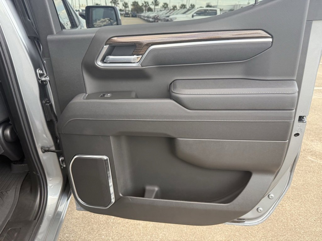 New 2025 Chevrolet Silverado 1500 LT w/ Texas Edition Plus image 45