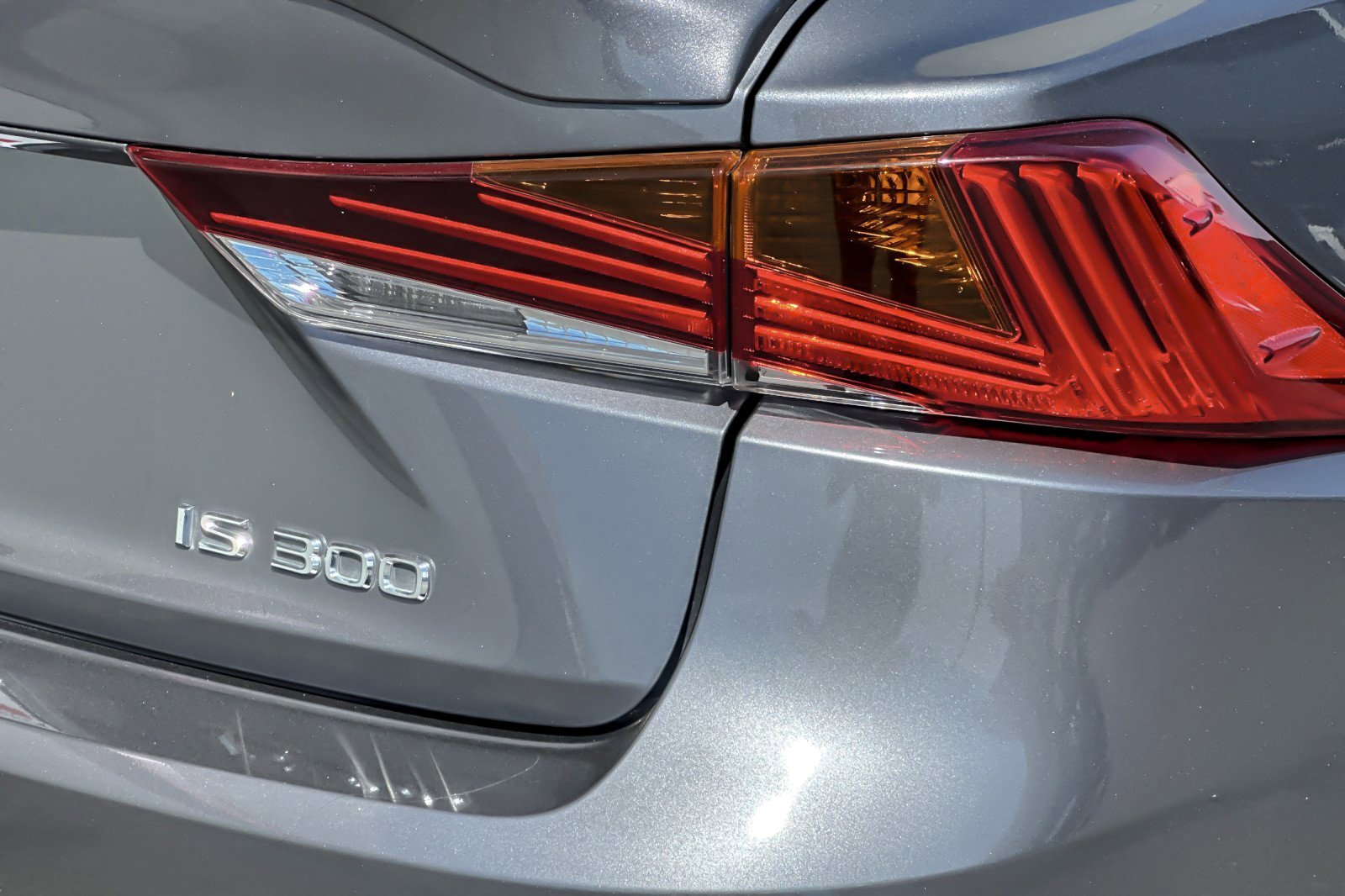 Used 2020 Lexus IS 300 F Sport w/ F Sport Package RWD image 26