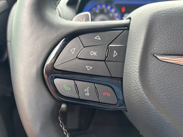 Used 2017 Chrysler 300 S w/ 300S Premium Group 2 RWD image 21