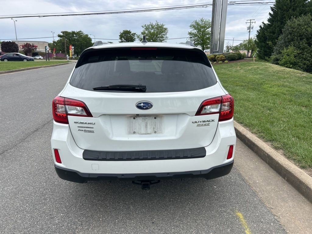 Used 2017 Subaru Outback 2.5i Touring w/ Popular Package #5A image 4