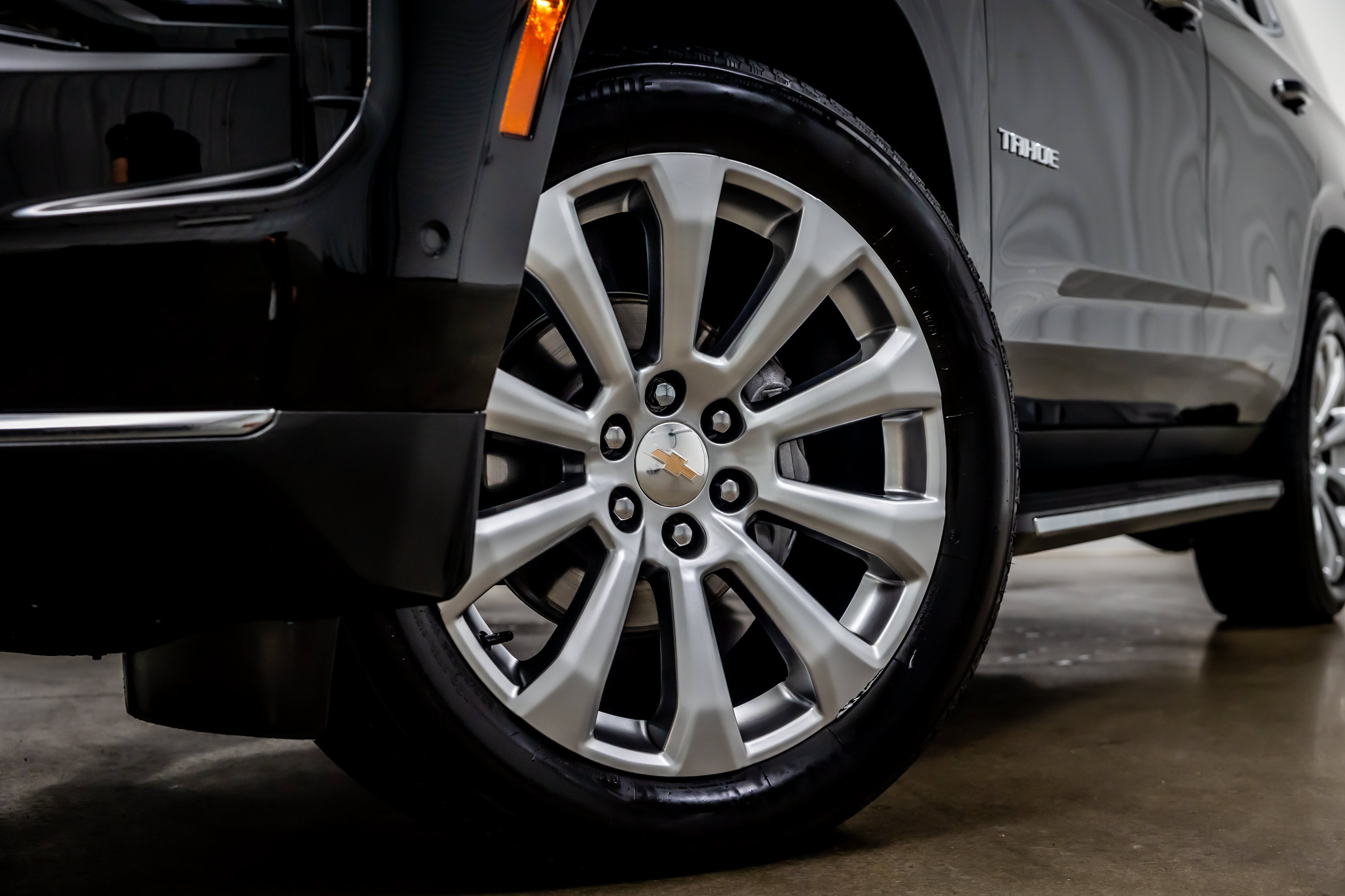 Used 2025 Chevrolet Tahoe Premier RWD image 21