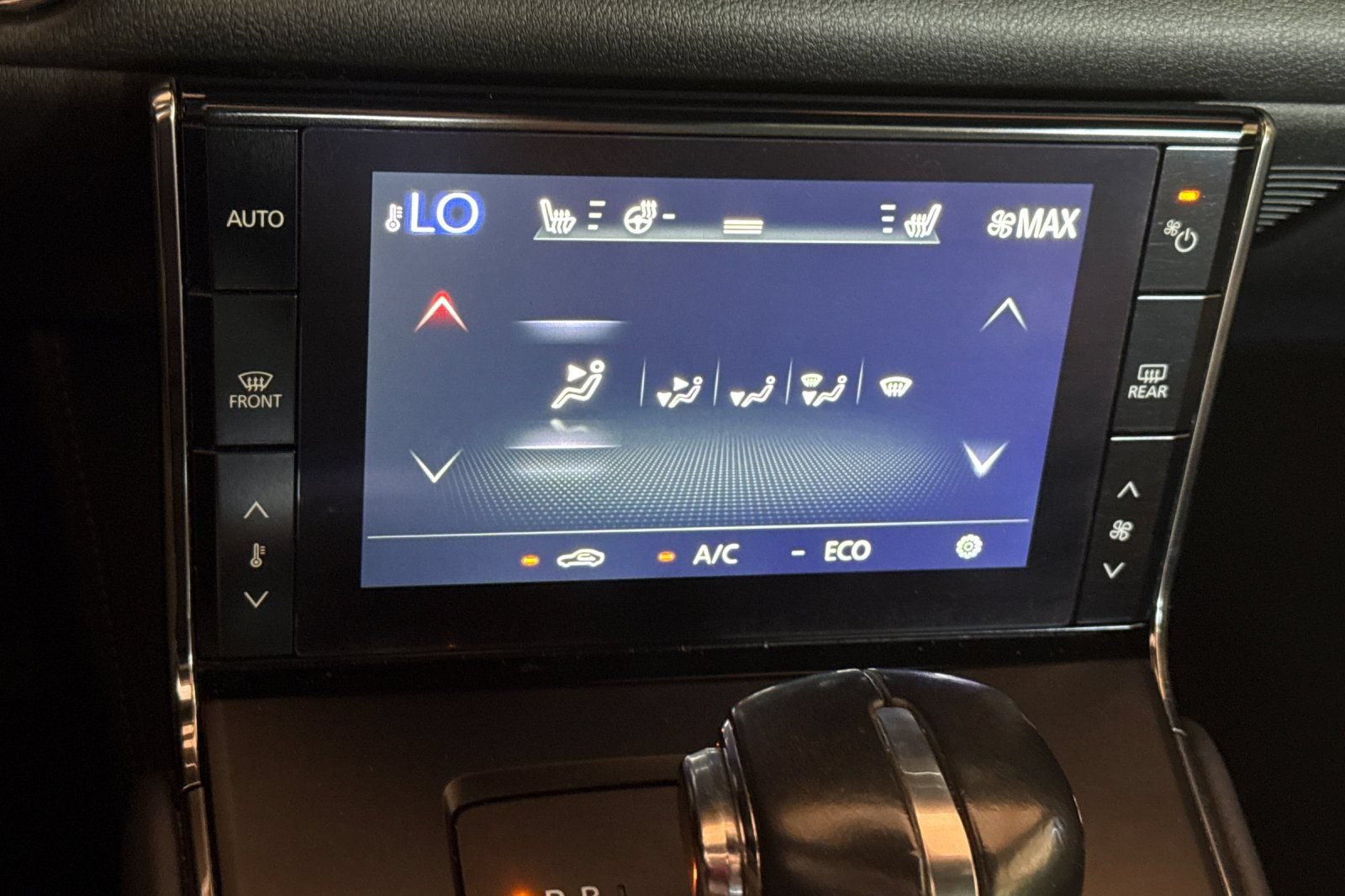 Used 2022 MAZDA MX-30 Electric w/ Premium Plus Pkg FWD image 27